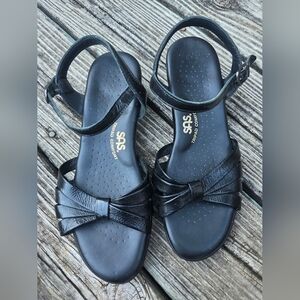 SAS Women's Black Strappy Wedge Sandals Sz 7